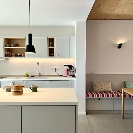 De Ole School Ferienapartments Large-apartment 07 , Huus Brekers